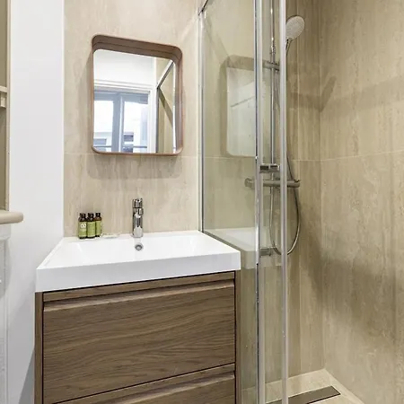 Apartman Place Leon Blum - Voltaire - 1 Bedroom