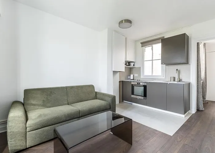 Place Leon Blum - Voltaire - 1 Bedroom Appartamento